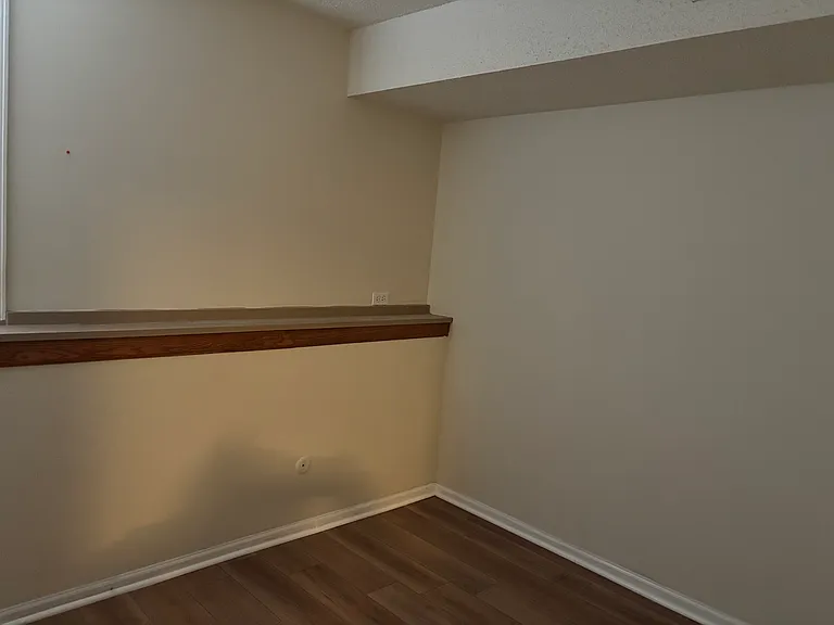 1158 Inverrary Ln — Photo 8