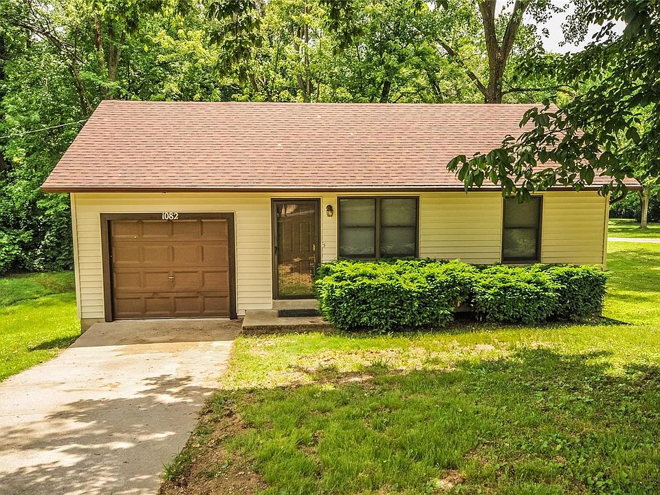 1st image of 1082 Utz Ln
