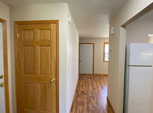 906 Ridge Dr SE, Saint Michael, MN 55376