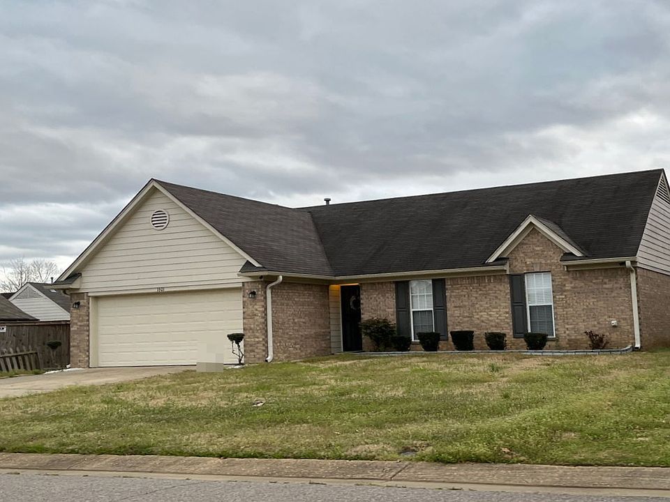 2nd image of 1601 Ian Dr