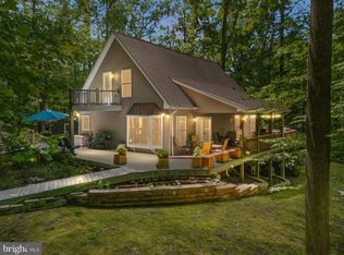 2755 Swamp Creek Rd, Green Lane, PA 18054