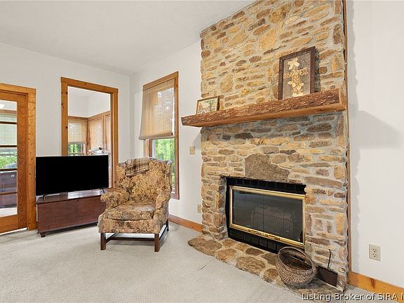 5th image of 20609 Cabin Hill Road