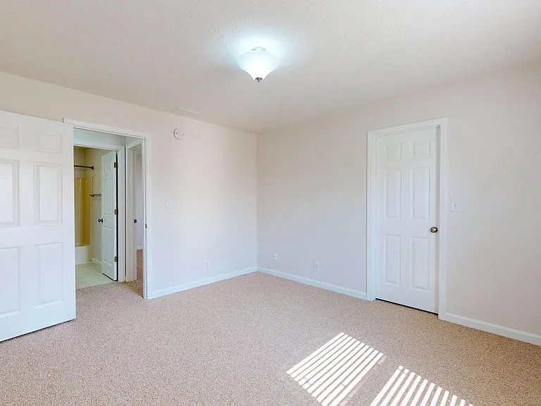 3129 Stratus Dr — Photo 9