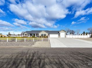 27698 Wheat Ridge Rd, Wilder, ID 83676