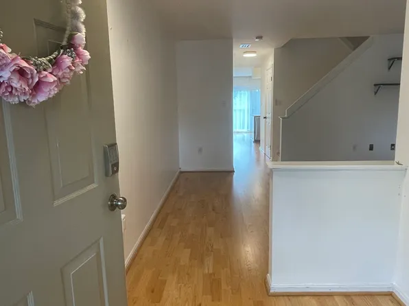 18207 Leman Lake Dr #509, Olney, MD 20832