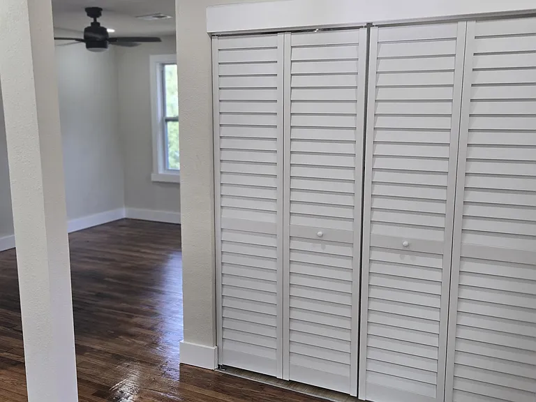 2045 Buckman St — Photo 15