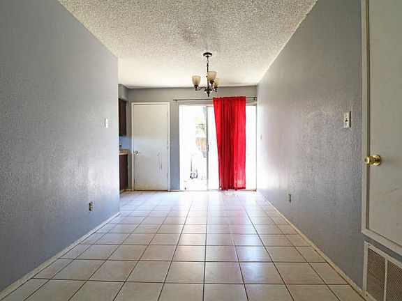 5th image of 361 N Kern Ave