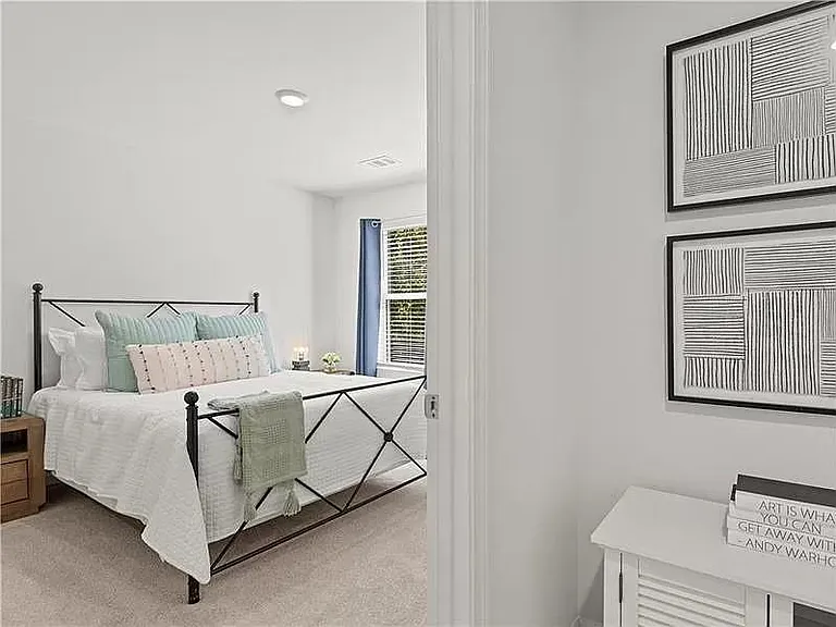 160 Shadwood Pl — Photo 11