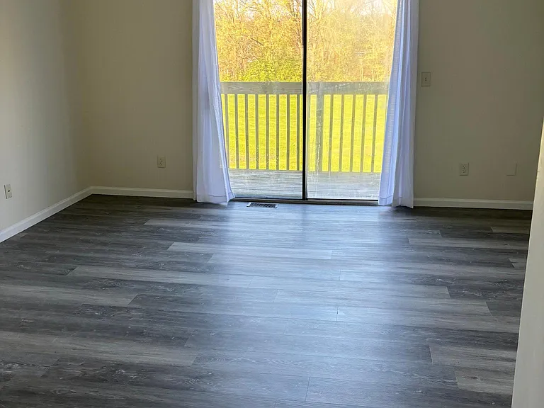 700 N Adelaide St #46 — Photo 2