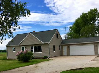 5061 Algoma Rd, New Franken, WI 54229