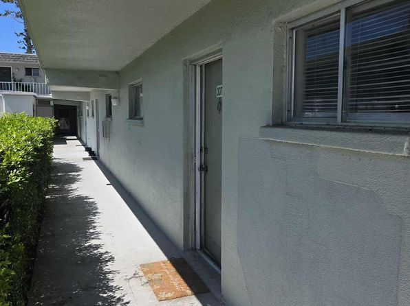 3463 Bee Ridge Rd APT 307