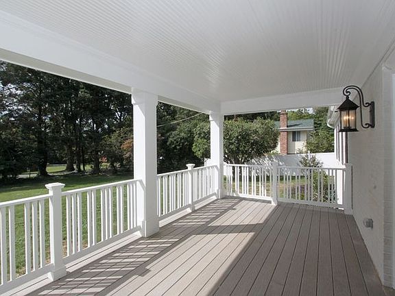 Porch for entertaining