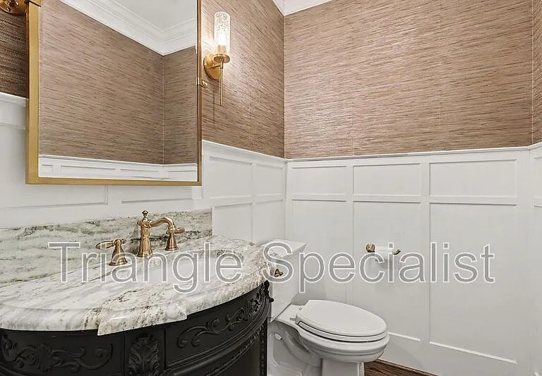 6121 Carlyle Dr — Photo 20