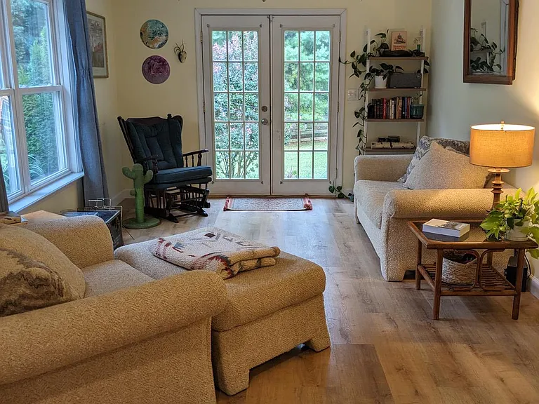 164 Ashley Dr — Photo 10