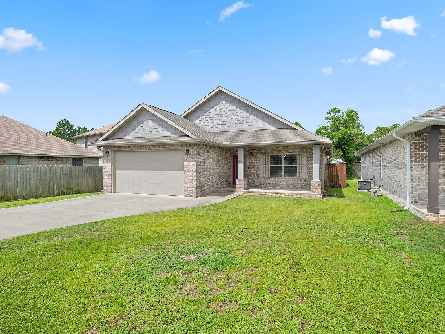 725 Upper Heron Way — Photo 3