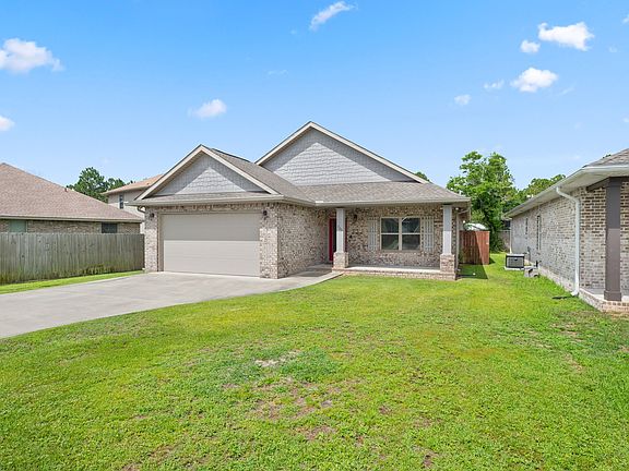 3rd image of 725 Upper Heron Way