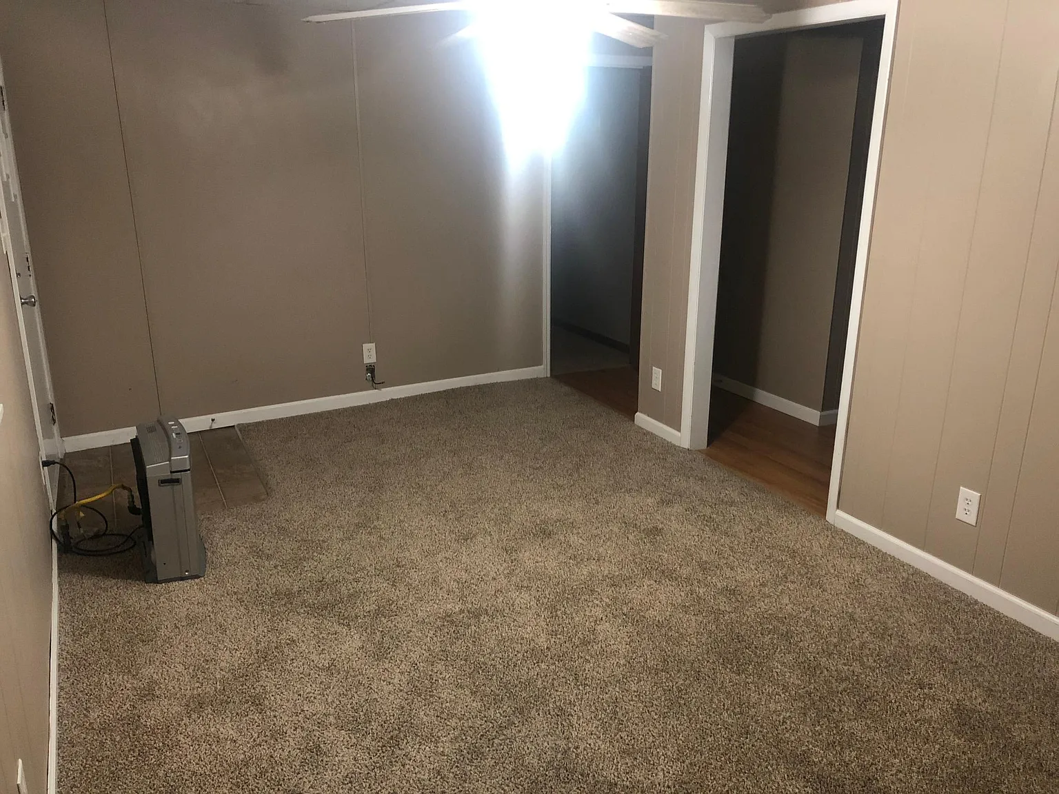 1 bed, 400 sqft, $725 — Photo 2