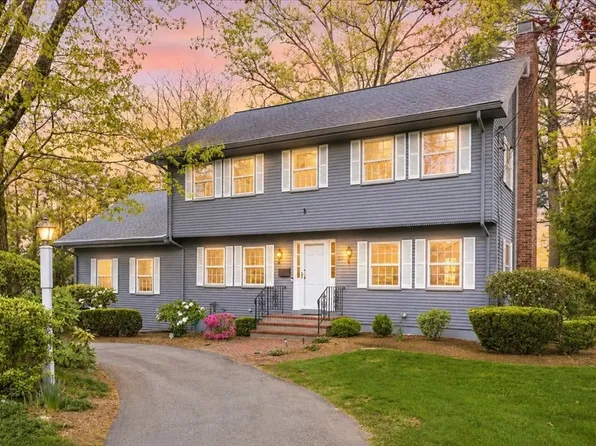 53 Magaletta Dr, Westwood, MA 02090
