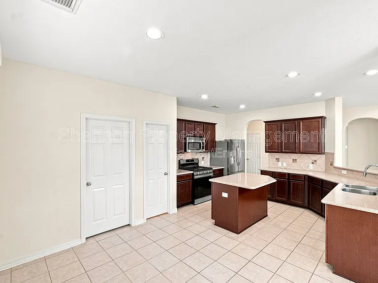 5214 Barleycorn Ln — Photo 8