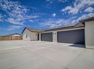 5216 Hawkwatch Ln #B, Bakersfield, CA 93306