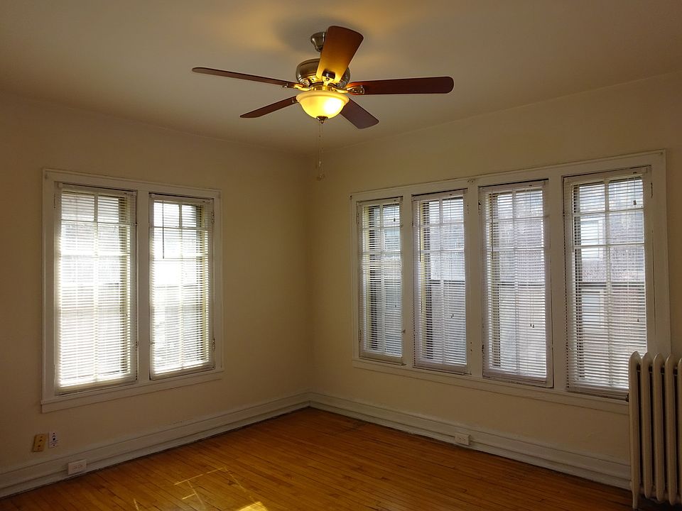 1st image of 1525 Lasalle Ave APT 301