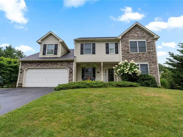 1825 Jenkins Dr, Easton, PA 18040