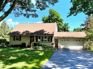 1165 Hatch Rd, Webster, NY 14580