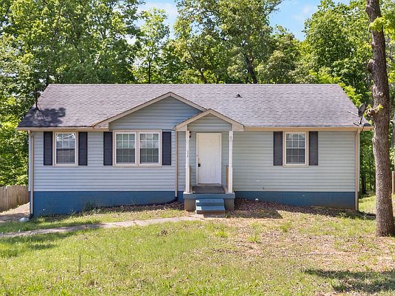 2nd image of 518 Aspen Dr