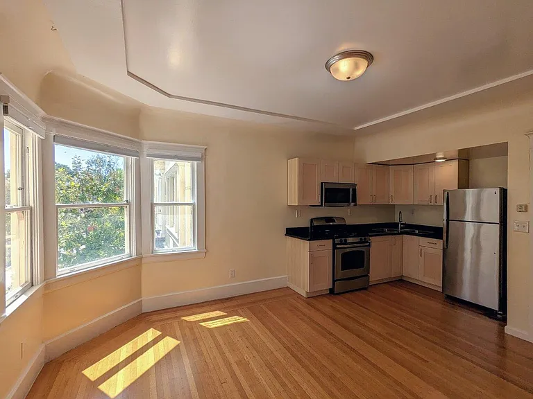 Main living room / kitchen area