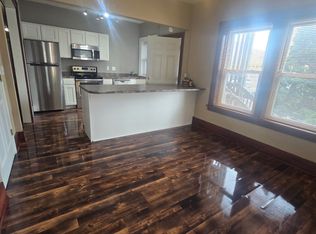 1123 S 7th St #A, Springfield, IL 62703