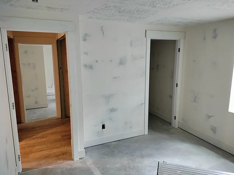 N Silver Creek Way — Photo 12