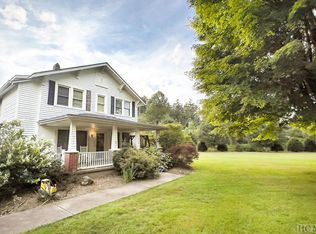 158 Cashiers School Rd, Cashiers, NC 28717