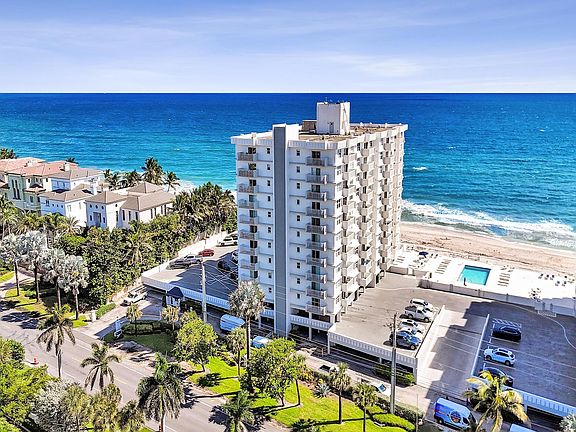 3rd image of 4505 S Ocean Boulevard #107