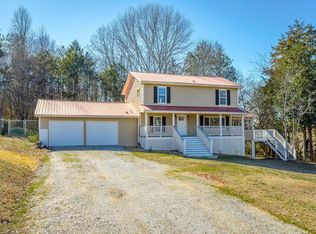 286 Lofton Ln, Chickamauga, GA 30707