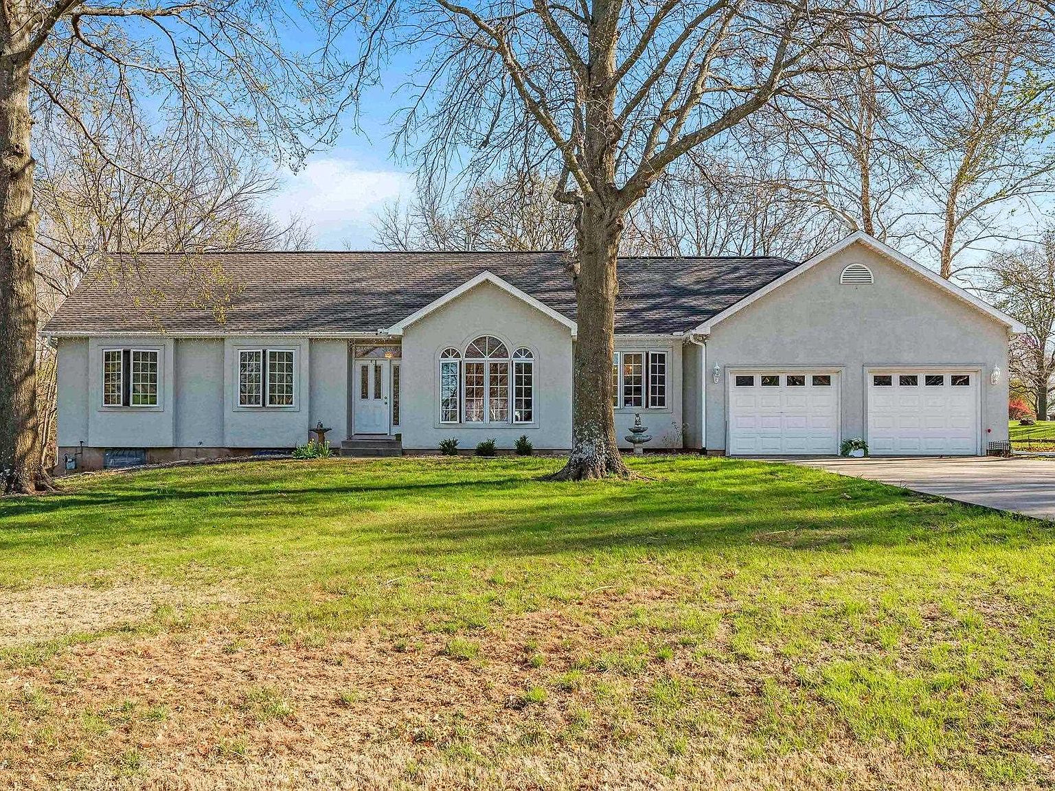 2311 NE 35th St, Topeka, KS 66617 Zillow