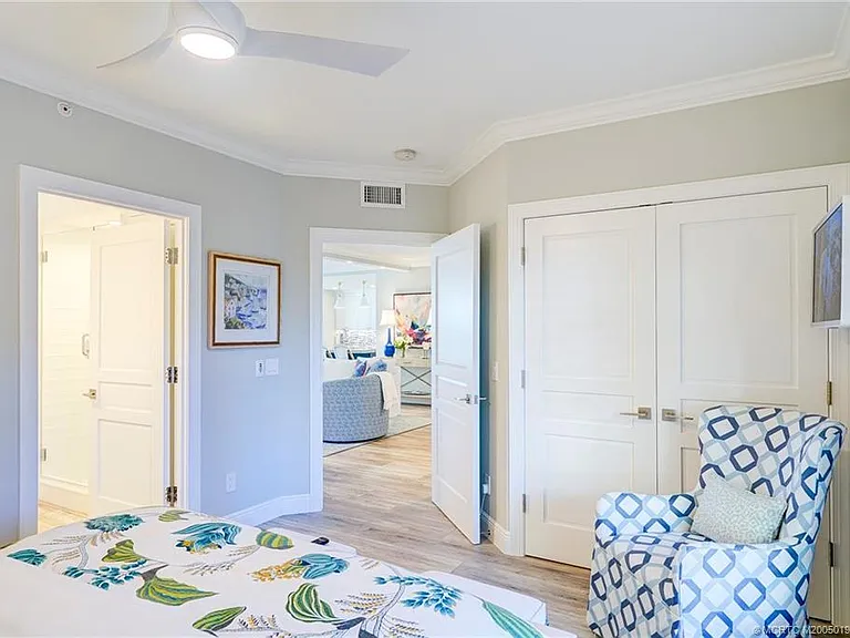 5799 NE Island Cove Way #1104 — Photo 29