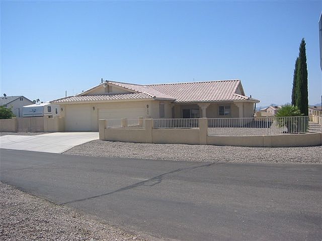 1st image of 3850 McCulloch Ln