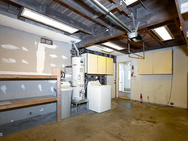 1271 Prairie Dog Cir — Photo 23