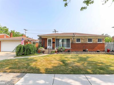 17741 Breezeway, Fraser, MI, 48026