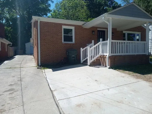 1008 E Side Dr, Greensboro, NC 27406