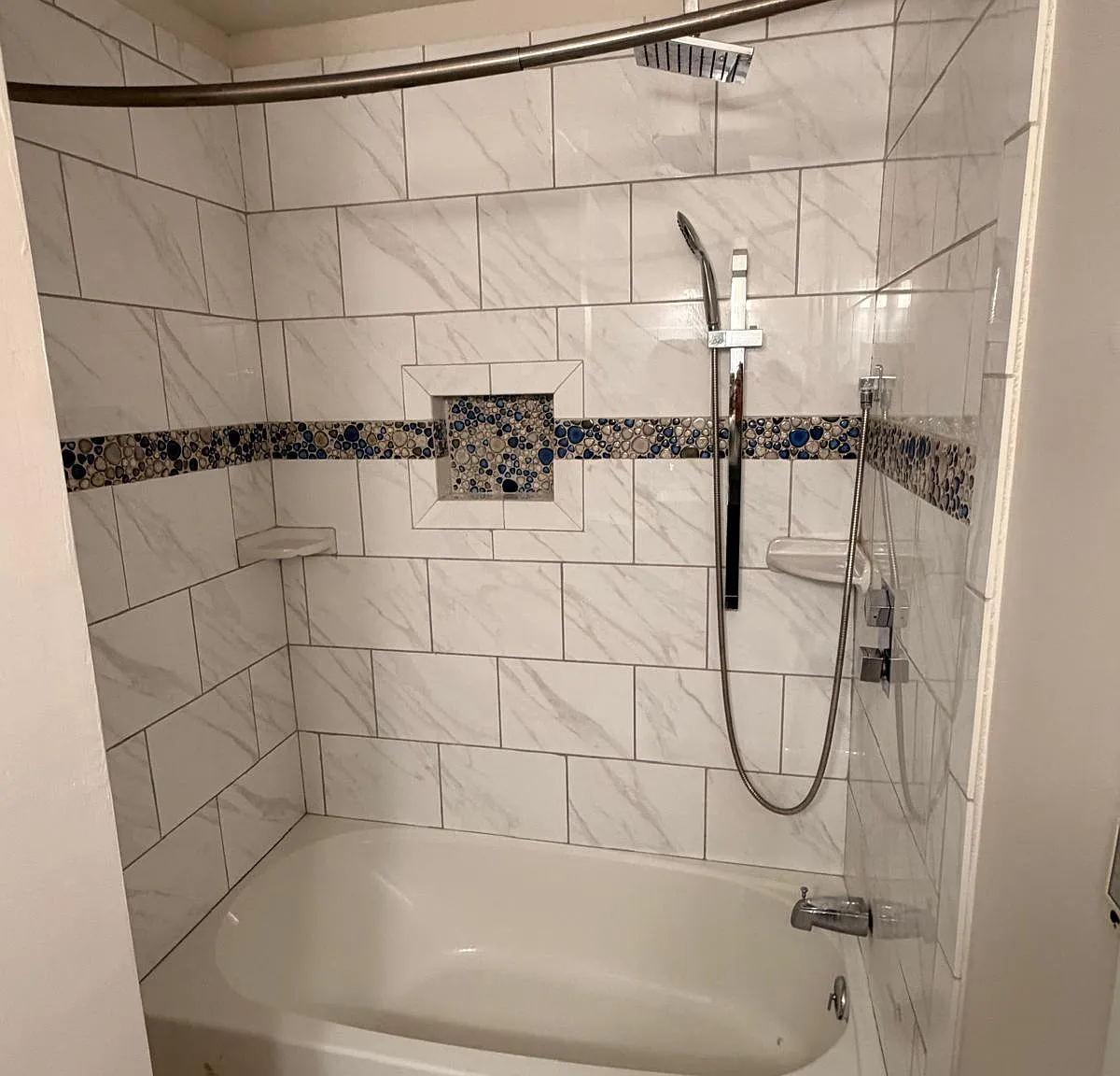 1 bed, 1000 sqft, $1,500 — Photo 2
