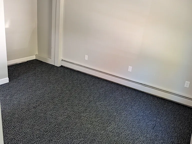 47 Hill St #4 — Photo 6