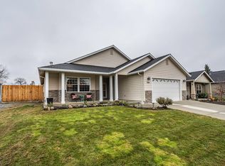 2060 Grey Eagle Dr, Medford, OR