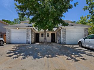 1204 Village Garden Dr, Azle, TX 76020