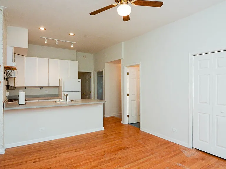 1129 N Winchester Ave #3C — Photo 10