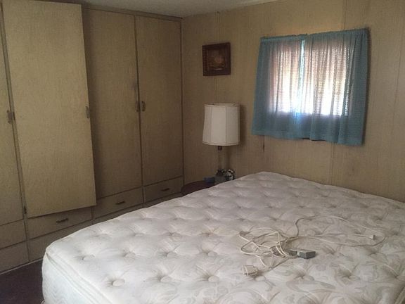 5th image of Cedar Cres #350