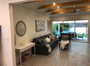 8121 Georgetown Ave, Los Angeles, CA 90045