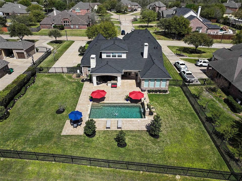 1st image of 20719 Fairhaven Crossing Drive