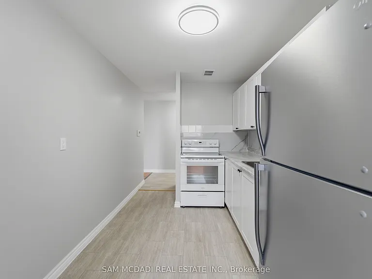 47 Munroe St #509 — Photo 8