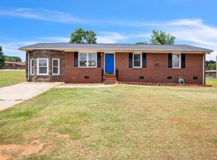 218 E Pinedale Rd, Anderson, SC 29626